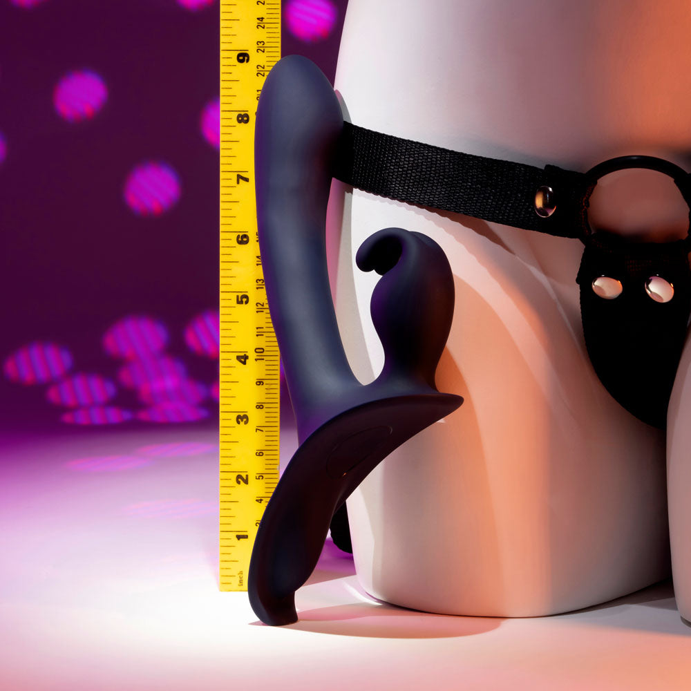 Evolved Giving Vibes Vibrating Strap-On 14.6cm | The Love Boulevard